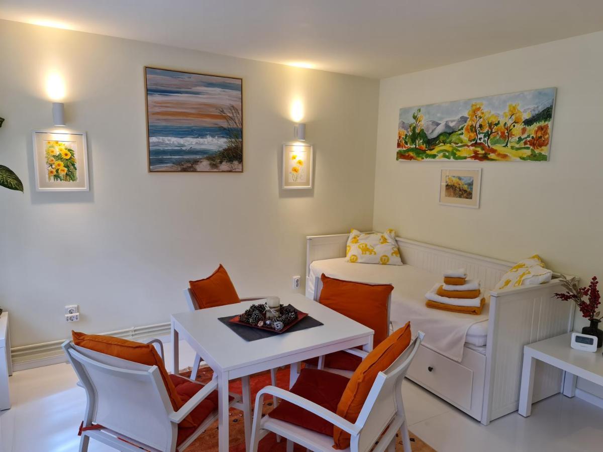 Apartamentul Alb Buşteni Exteriör bild