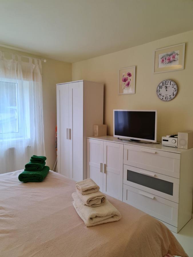 Apartamentul Alb Buşteni Exteriör bild