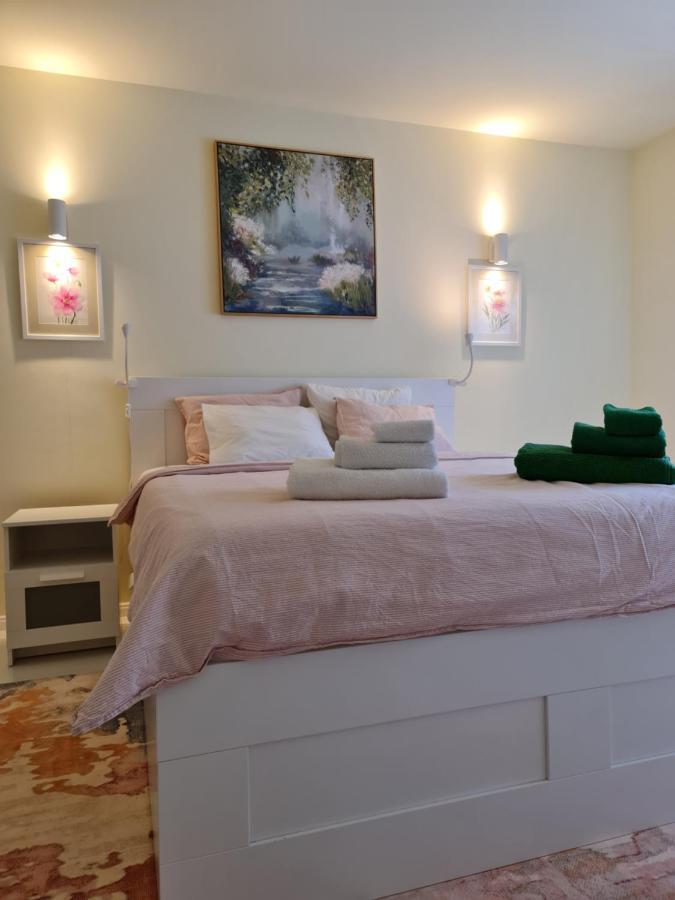 Apartamentul Alb Buşteni Exteriör bild